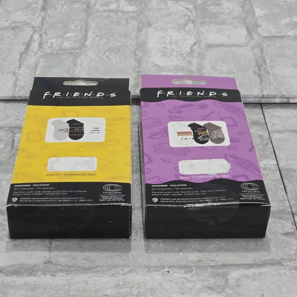 FRIENDS Novelty Sock Set, 